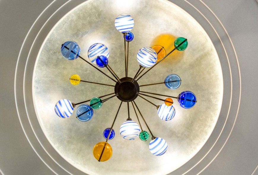 50-Devonshire-Club-Chandelier-1170x600-1